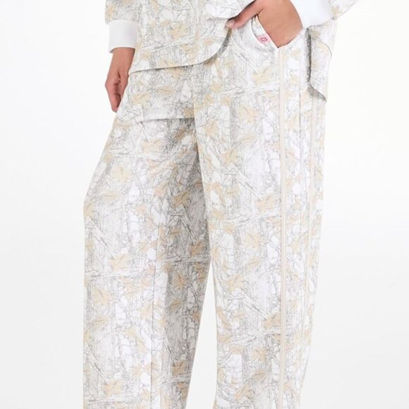 Simply Southern Sloan Pant - White Camo - Picture 1 of 2